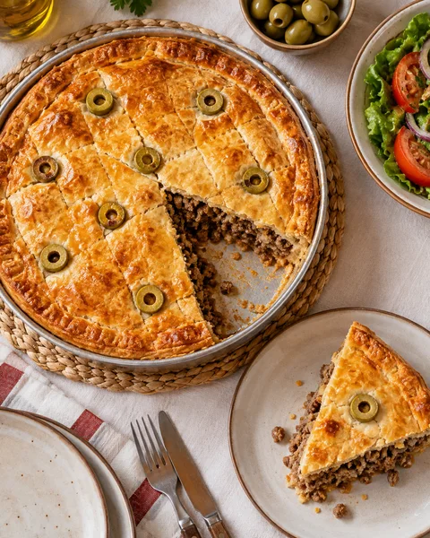 Torta de carne moída vista de cima